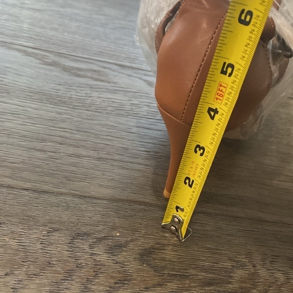 NWT BURJU Zoe True Nude shade 6 Classic Strappy Heeled Sandals | size 7 - Picture 10 of 10
